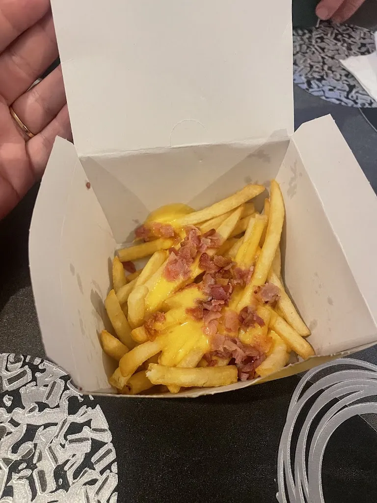 McDonald's_Maubourguet_slider_image_3