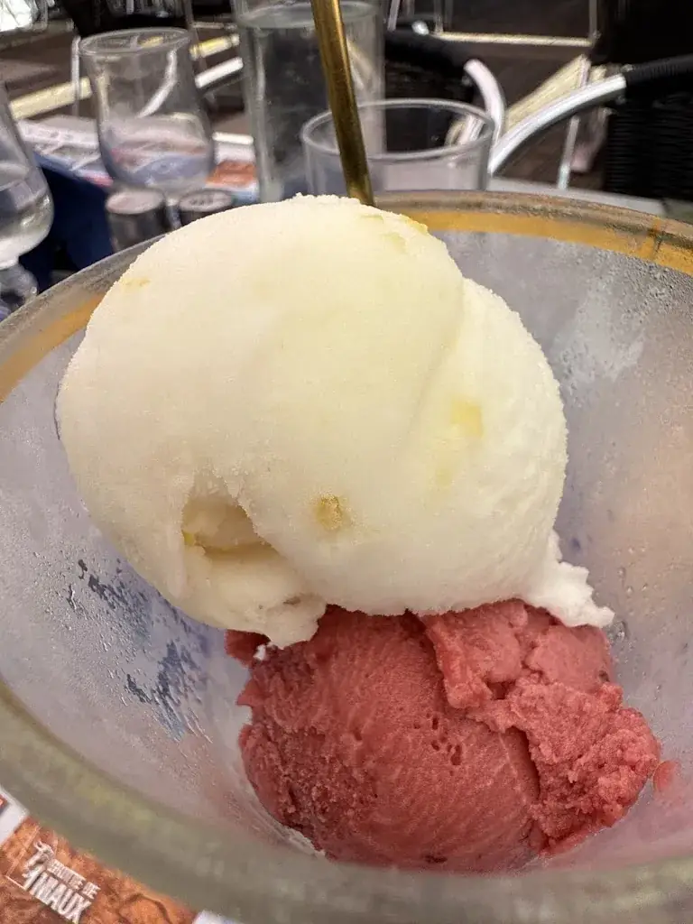 Nathalie TURQUIN_La Maison Du Lac_Mercus-Garrabet_review