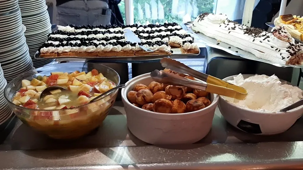 Les 3 Buffets_Tarascon-sur-Ariège_slider_image_2