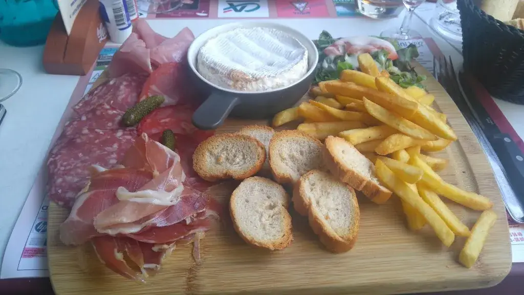 Menu_La Grillade Ariègeoise - Glacier restaurant snack_Ornolac-Ussat-les-Bains_image_5