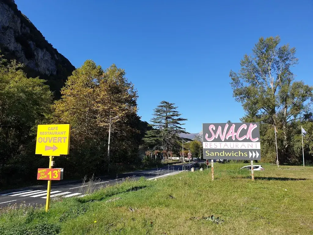 Daniel AM_La Grillade Ariègeoise - Glacier restaurant snack_Ornolac-Ussat-les-Bains_review