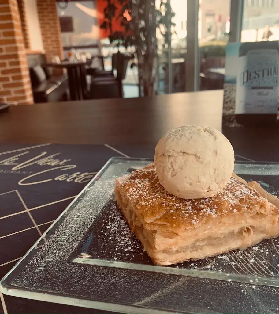 Le Vieux Carré_Tarascon-sur-Ariège_slider_image_3