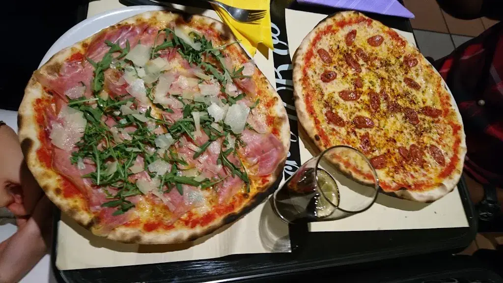 Menu_La Pergola - Restaurant Pizzeria_Marin-Epagnier_image_9