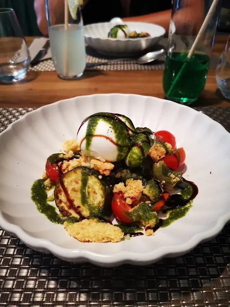 Nanou Madinina_Restaurant Domaine de Carrière_Marvejols_Bewertung