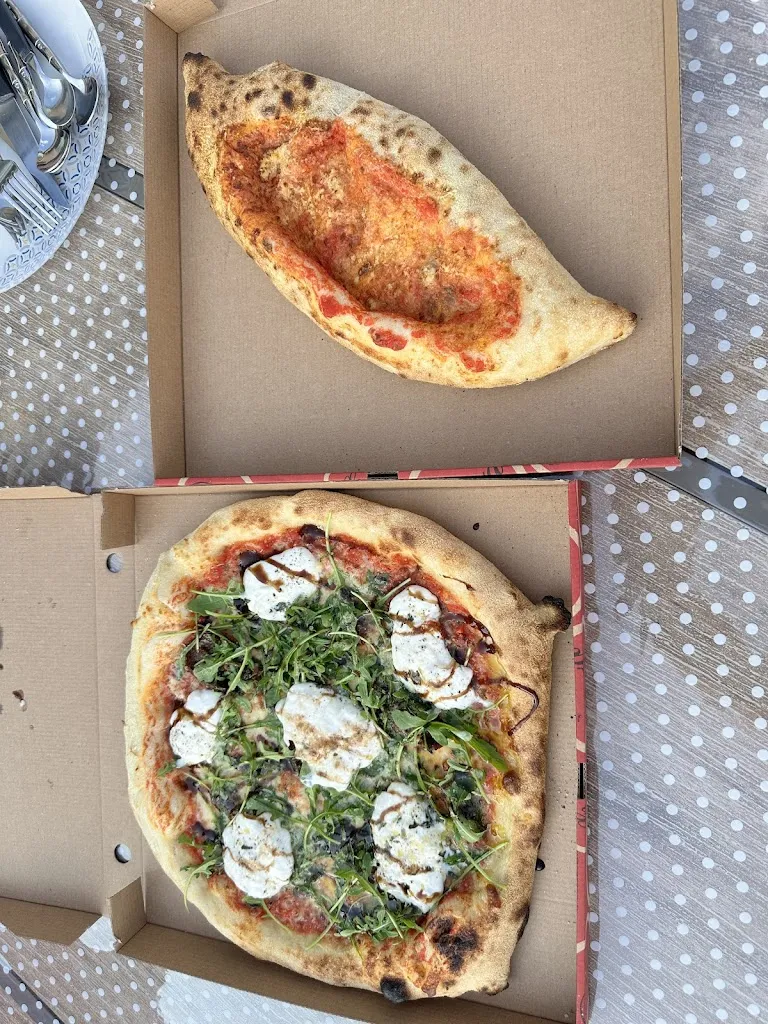 Benito Photo_Pizzeria Giuseppe di napoli_Marvejols_review