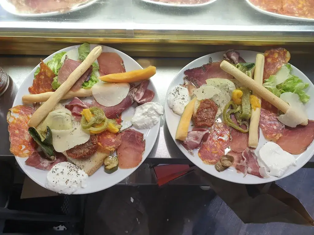 PASTA BLUES Traiteur - Foodtruck - Livraisons de repas_Saint-Germain-du-Teil_slider_image_2