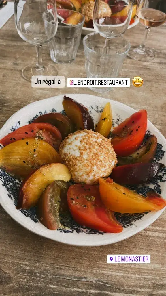 Perrine Bouniol_L’ENDROIT_Colagne_recensione