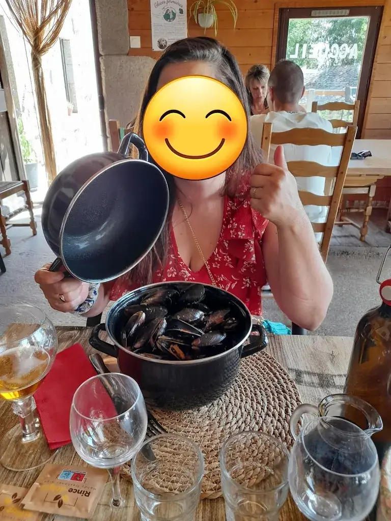 Alex Esco_Auberge restaurant Gîtes et chambres d'hôtes Les Violles_Colagne_avis