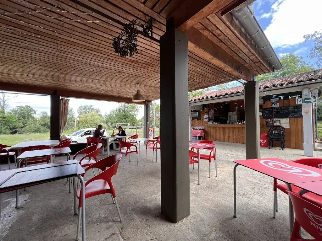 Guinguette la bastide restaurant in Mazères