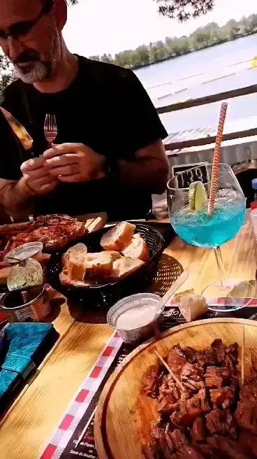 L'esprit guinguette_Saverdun_slider_image_2