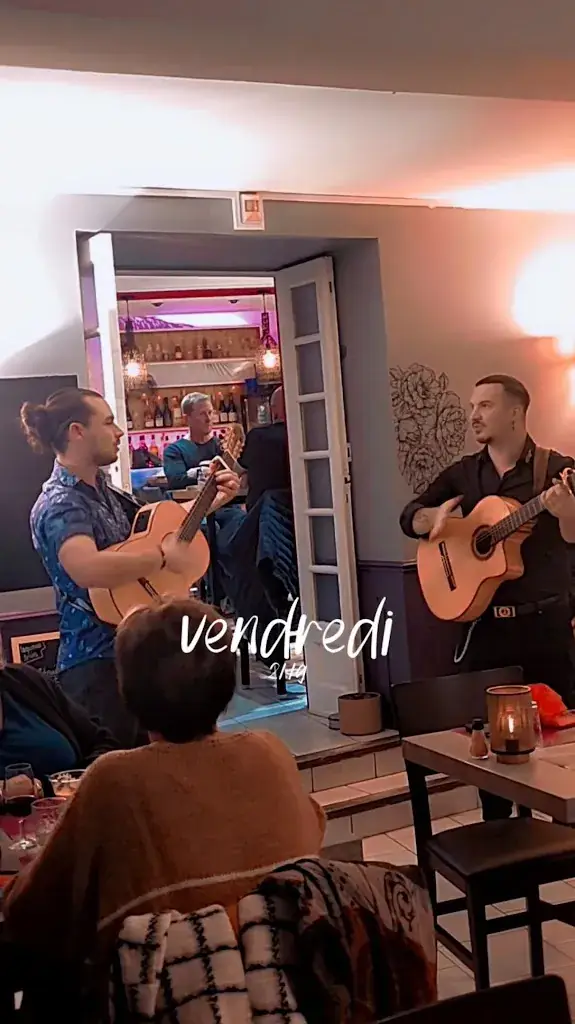 Le Magenta_Montfrin_slider_image_2