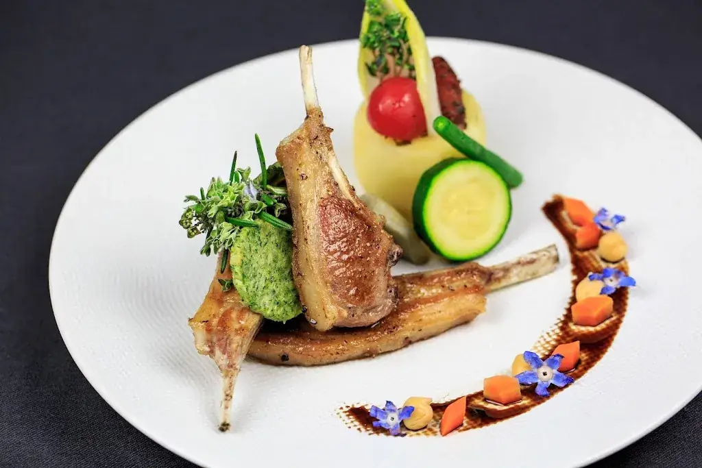 Restaurant Archestrate_Sernhac_slider_image_2