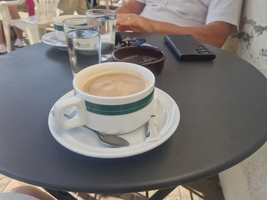 ULKATOU 1_Café des Sports P.M.U._Miélan_review