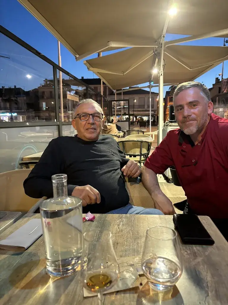 Pat Chioua_Le bistrot del mar_Mèze_recensione