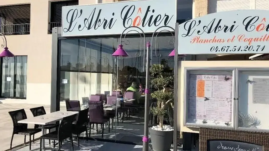 L'Abri Côtier restaurant in Mèze