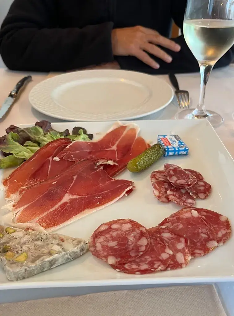 fv Durand_Le Jardin des Glaces_Meyrueis_review