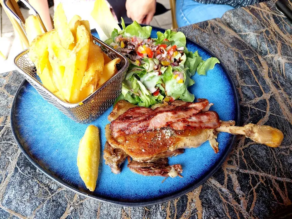 Le Moonlight_Meyrueis_slider_image_2