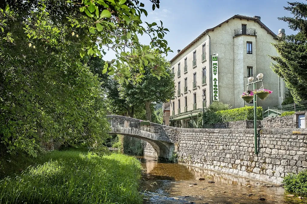 Hôtel du Mont Aigoual_Meyrueis_slider_image_1