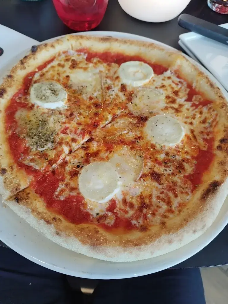 Menu_P Com Pizza_Archamps_image_8