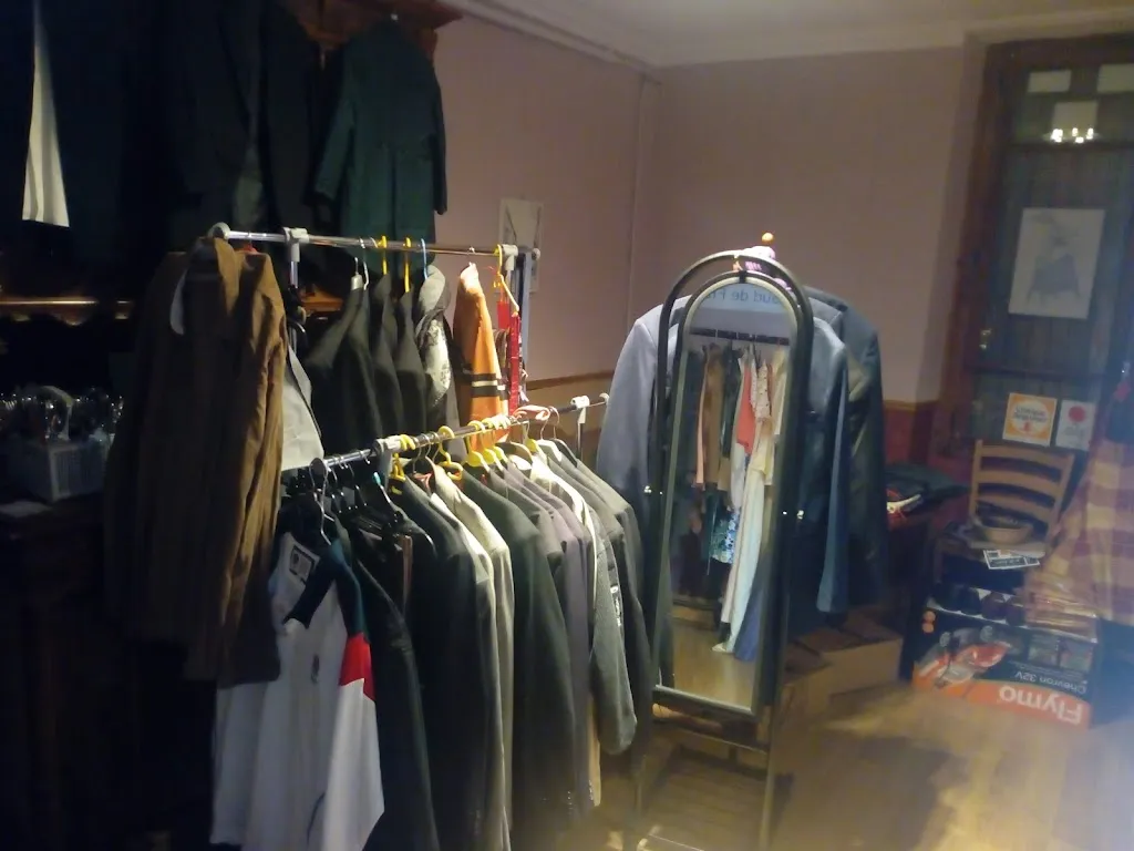 Le Lapin Blanc restaurant à Mirandol-Bourgnounac