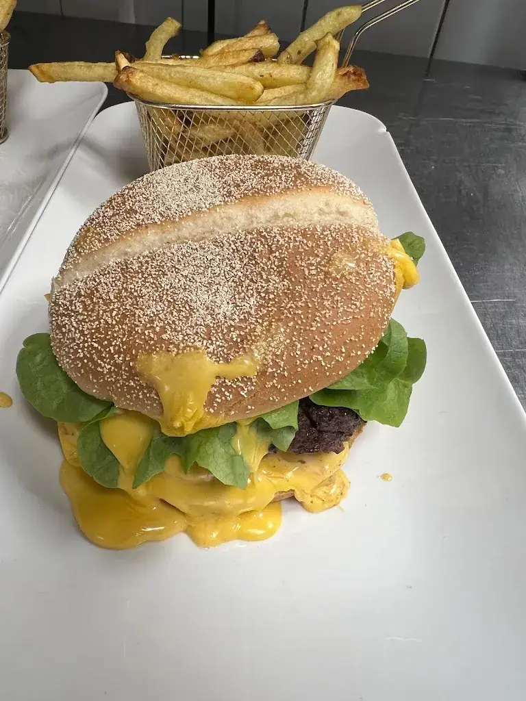 Le 3 M_Mirandol-Bourgnounac_slider_image_2