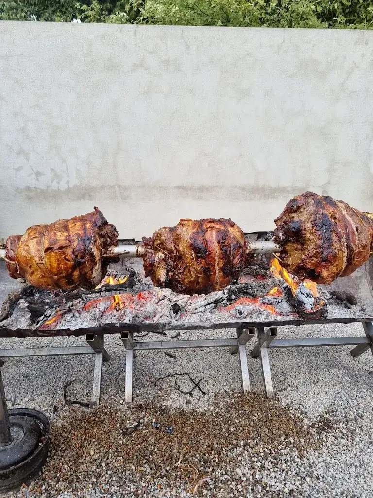 Bar Restaurant Le Calimero_Millas_slider_image_3