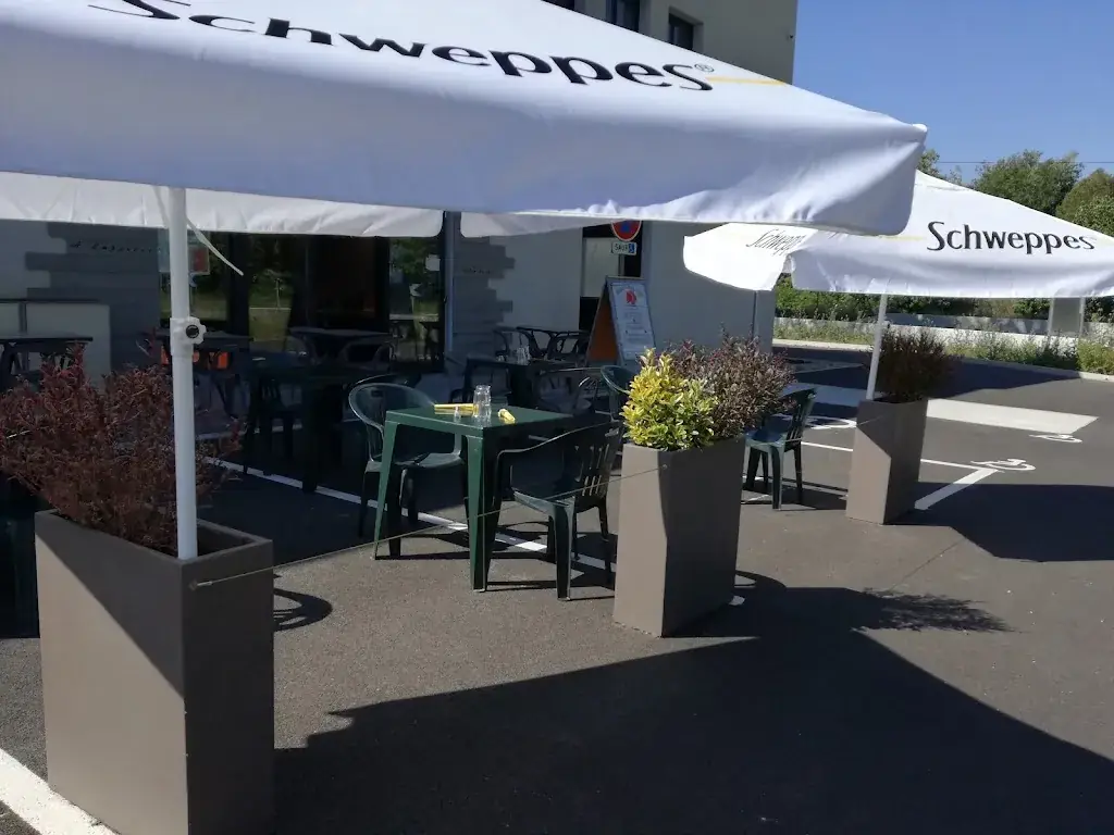 Resto Chez Alex restaurant in Millas