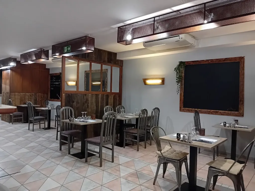 Le Goût 'R 'Mets restaurant in Mirande