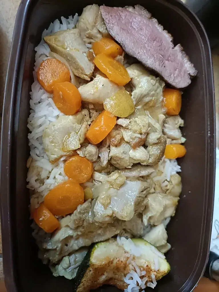 Emilie Dumas_Frocky-Déjeuner_Mirande_review