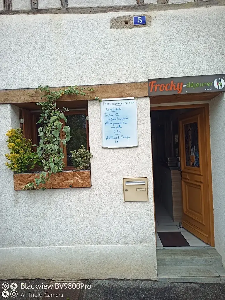 Frocky-Déjeuner_Mirande_slider_image_1