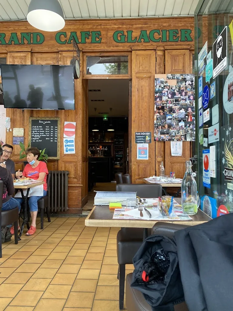 Café Glacier_Mirande_slider_image_1