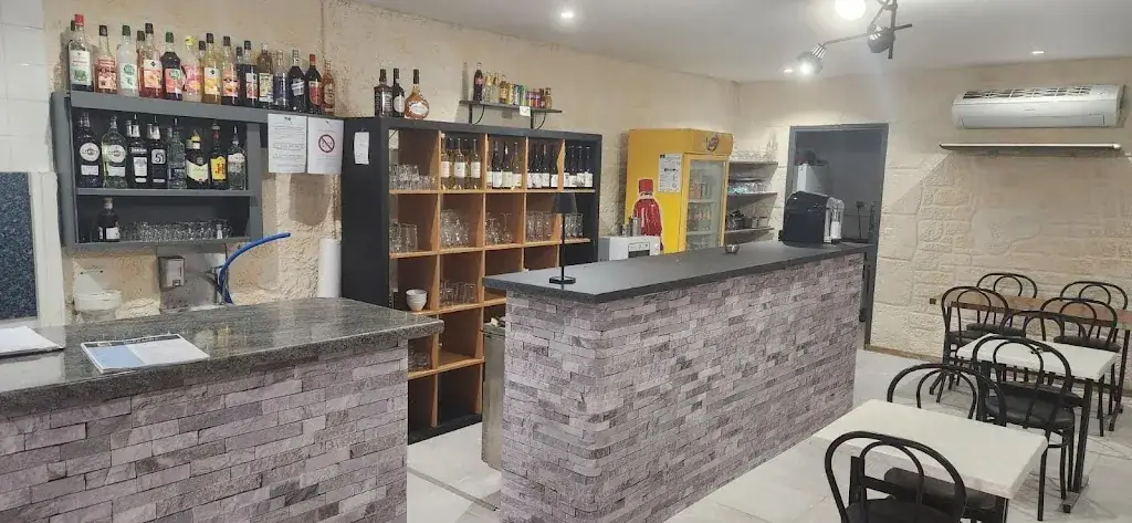 Lucien MARTIN_Aux délices de Vic_Vic-la-Gardiole_review