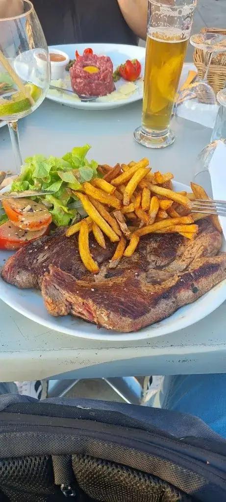 Eddy Andrianiaina_O'Sullivan Bar Restaurant Pizzéria Burger sur place ou à emporter_Monclar-de-Quercy_review