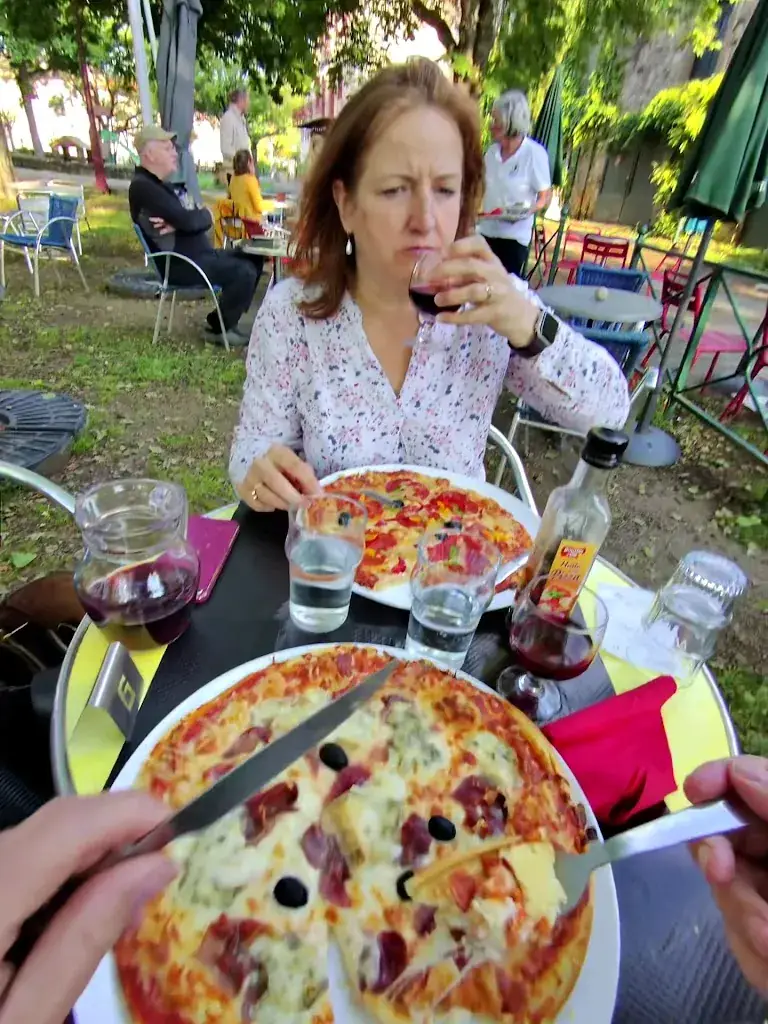 Mad Dog Pizzeria_Monestiés_slider_image_2