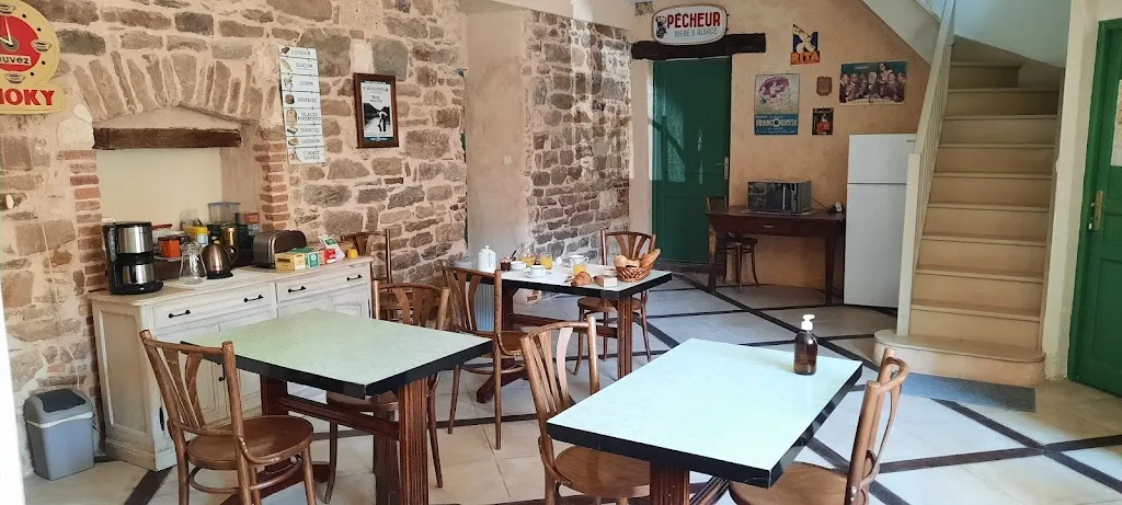 Parphp66 Philippe_Ancien Cafe de la Mairie_Monestiés_review