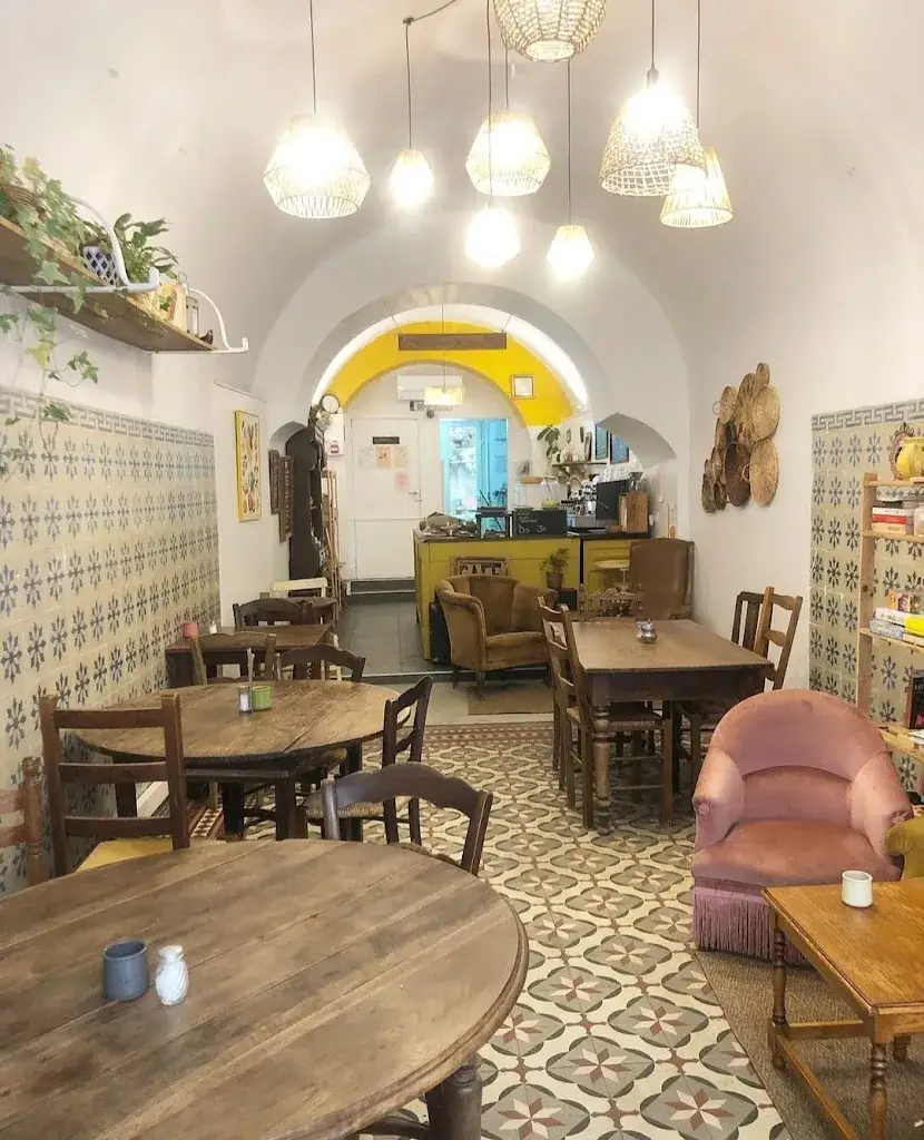 Green Bazar Café_Mirepoix_slider_image_3