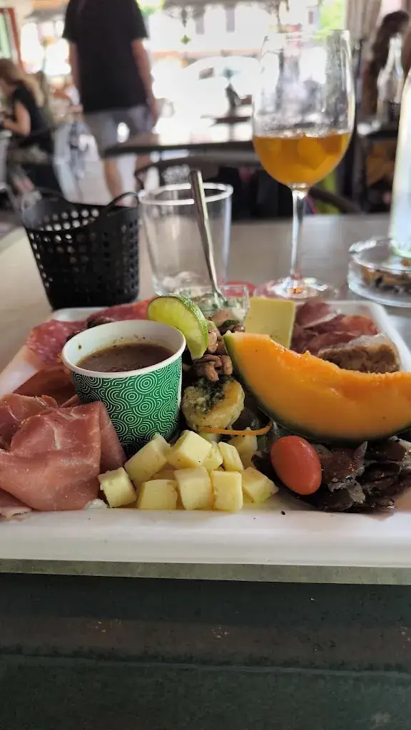 Philippe Sarles_Le kiosque, Pizzeria, Crepêrie Bretonne_Mirepoix_review