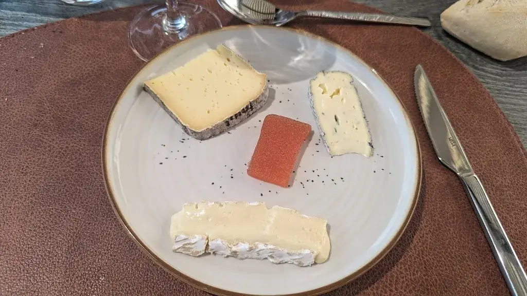 Menu_Restaurant de la Tour Montady_Montady_image_6