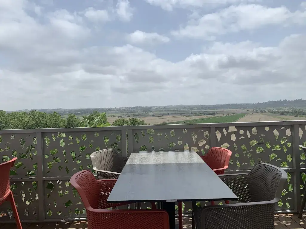 Restaurant de la Tour Montady restaurant in Montady