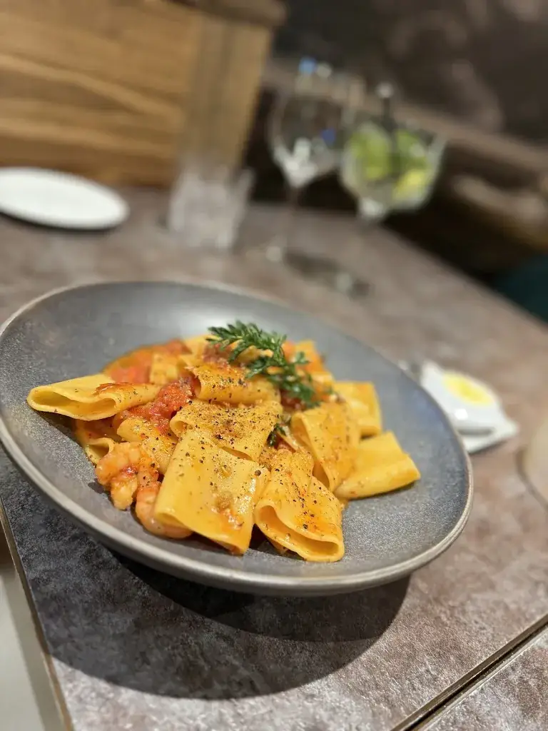 Chandran Kumar_Restaurant Casy_Crans-Montana_review