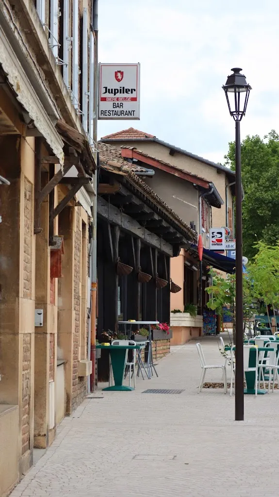 Restaurant Sage Frédéric restaurant in Ars-sur-Formans