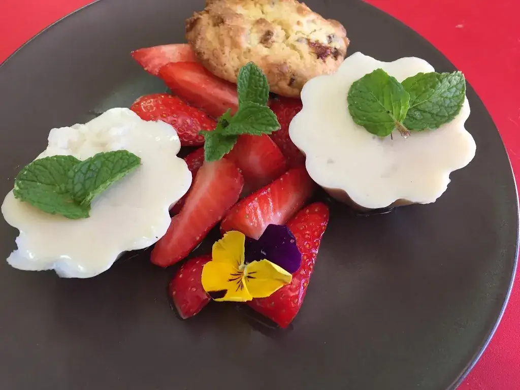 Abbaye de Valmagne - ferme auberge_Villeveyrac_slider_image_3