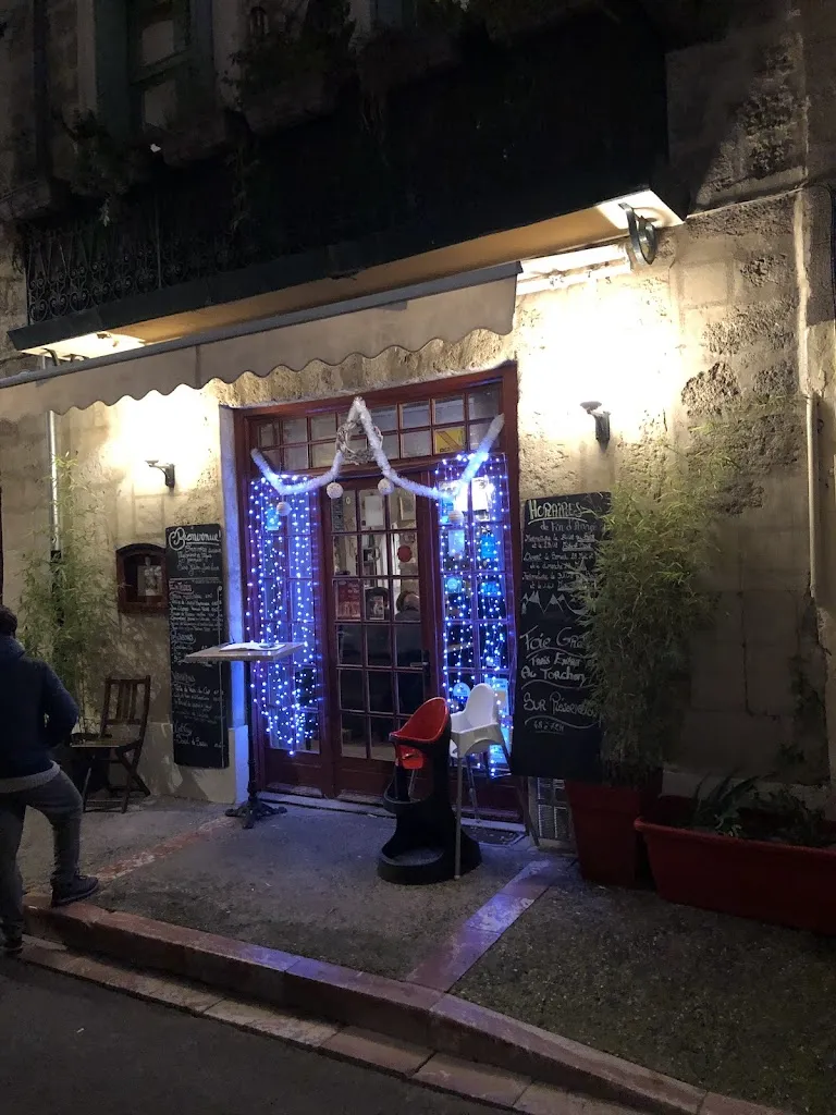 Kacey Fitzpatrick_MAISON CONTI_Pézenas_recensione