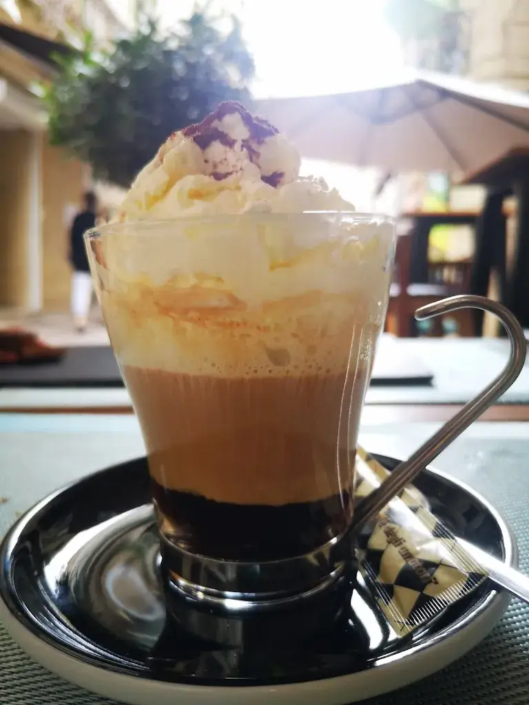 Hugo Calderon_Le Sans Vin_Pézenas_review