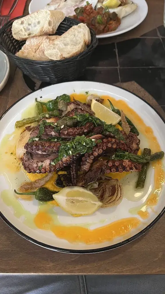 Kirill Maksimkin_La Mamita Restaurant_Pézenas_review