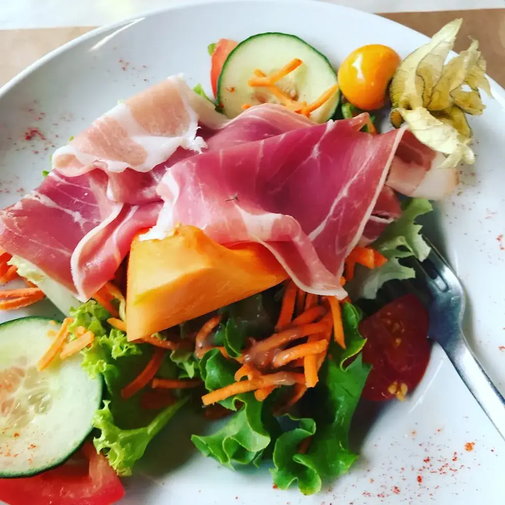 Kiel Vaughan_The Glacier Restaurant_Contamines-Montjoie_review