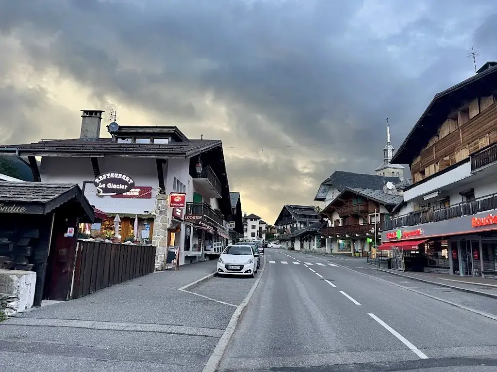 The Glacier Restaurant_Contamines-Montjoie_slider_image_3