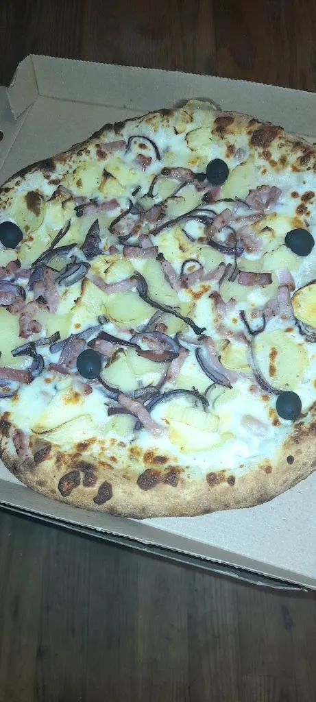 Menu_Pizza La Volterra Montbazens_Montbazens_image_5