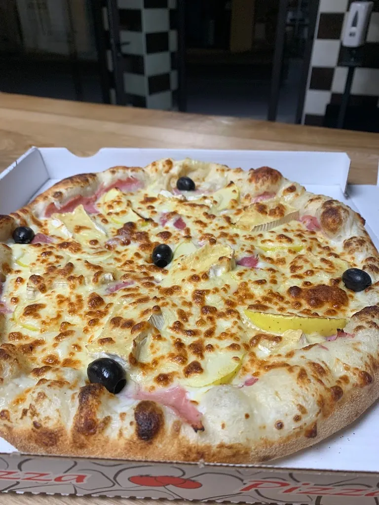 Menu_Pizza La Volterra Montbazens_Montbazens_image_9