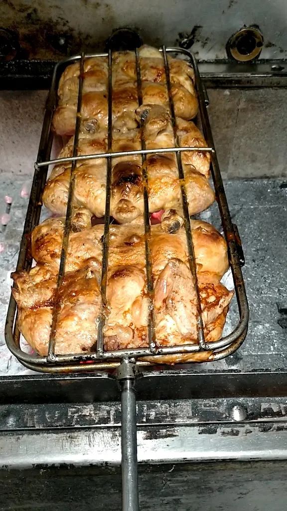 Food Truck Poulet Braise_Montarnaud_slider_image_3